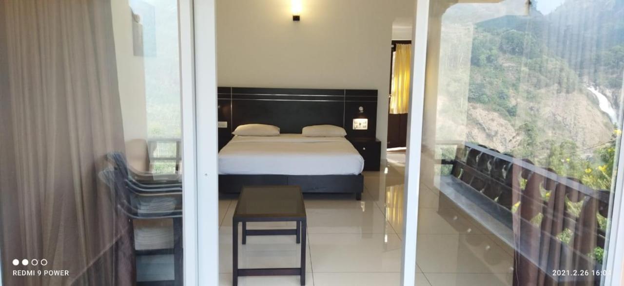 מונאר Aranyaka Resorts מראה חיצוני תמונה