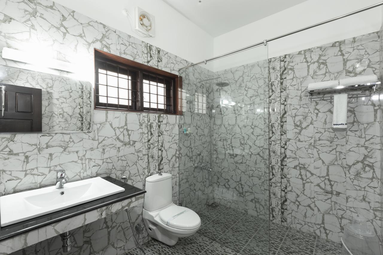 מונאר Aranyaka Resorts מראה חיצוני תמונה
