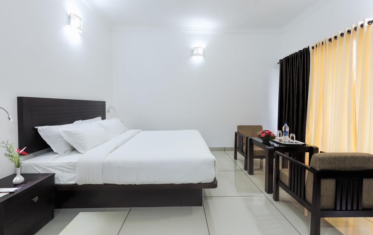 מונאר Aranyaka Resorts מראה חיצוני תמונה